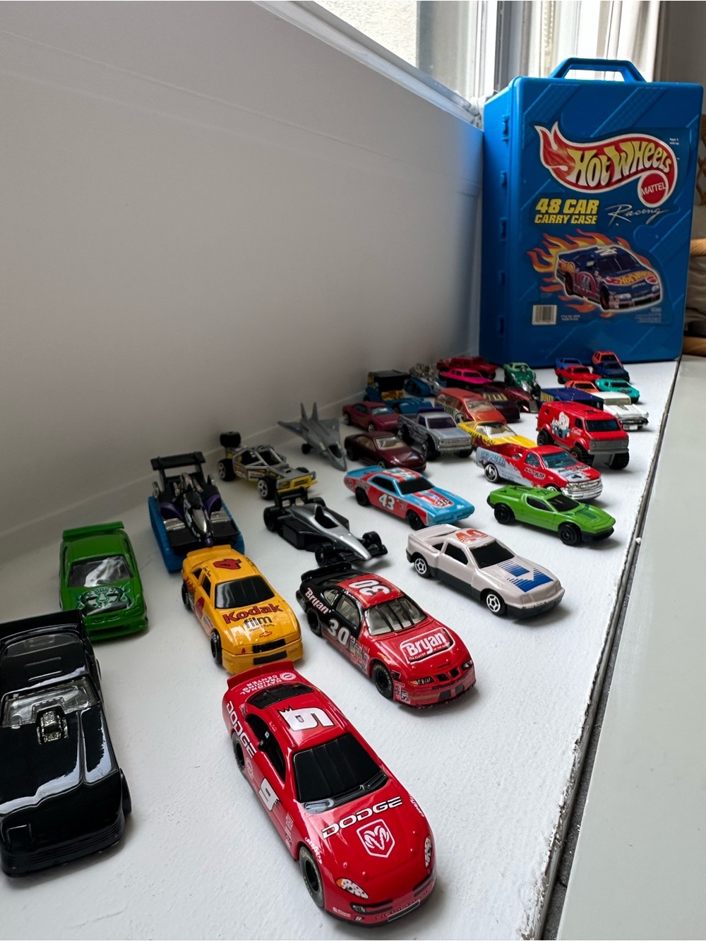 Hot Wheels 48 Car Carry Case with Lot of 38 Hot Wheels, Matchbox and Other Cars